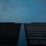 takläggning mörker